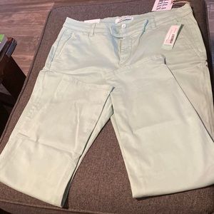 Amazing pants brand new and super soft 🌸 bundle and save